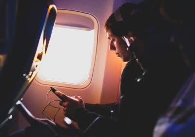 headphones flight