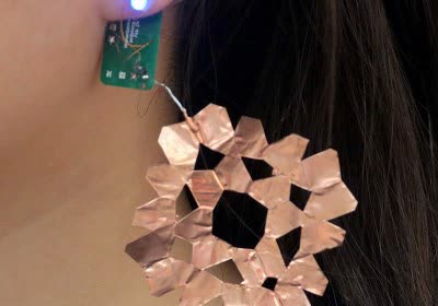 power--skin charging wireless power with video battery