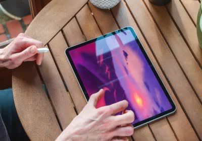 tablet shipments industry