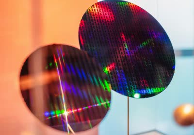 arm qualcomm rumor reuters chip semiconductor broadcom chipmakers