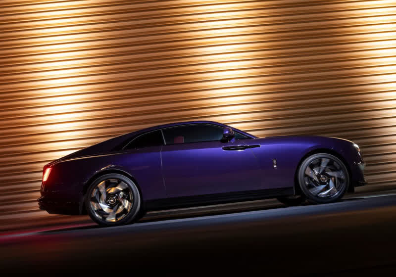 Rolls-Royce goes bolder with the Black Badge Spectre EV