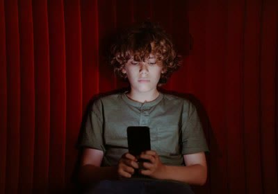 meta mark zuckerberg kids bot chat