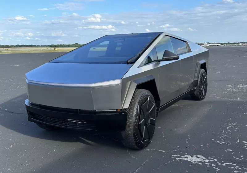 Tesla cancels $16,000 Cybertruck range extender