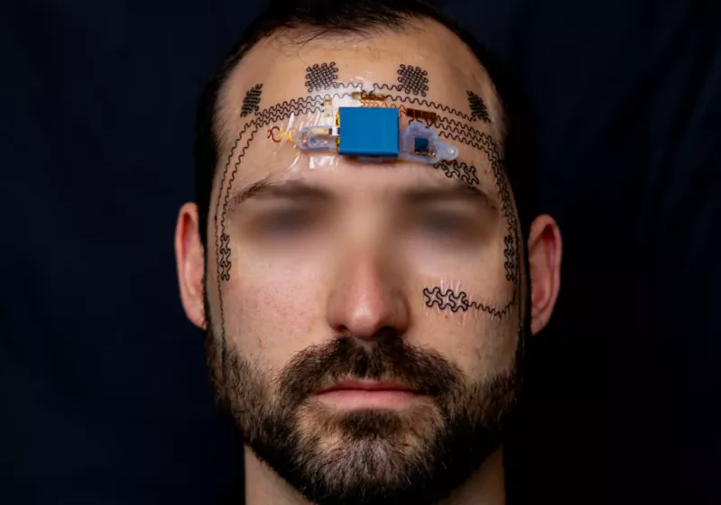 This stick-on e-tattoo tracks mental fatigue in real time