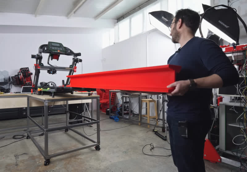 DIY duo turns treadmill into belt-driven limitless 3D printer