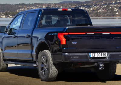 electric cars ford f-150