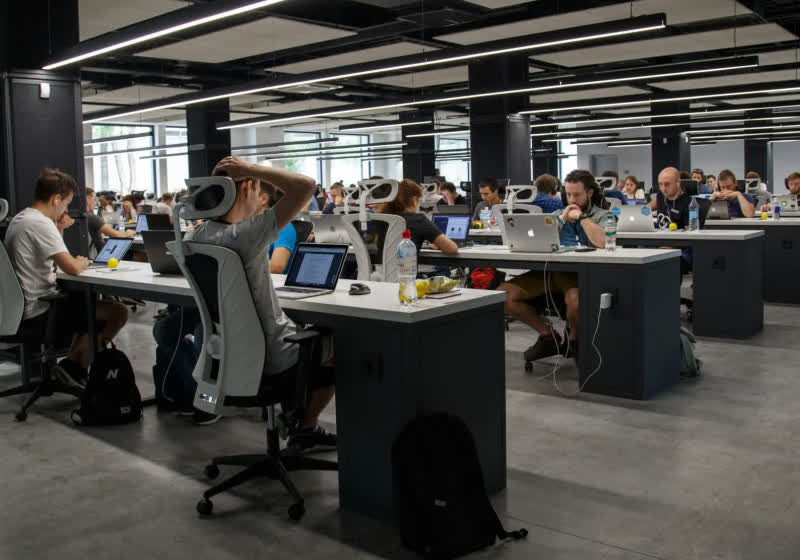 UK tech job vacancies up 21% to a pre-pandemic high despite AI layoff fears