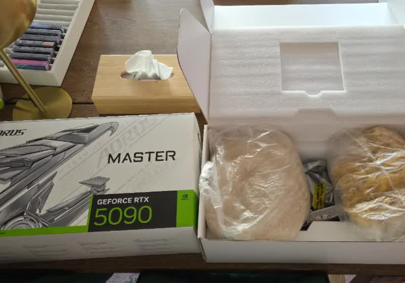 Amazon customer buys RTX 5090, receives rice, pasta, and mystery GPU instead