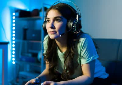 study violent games stress a plague tale secpt with video