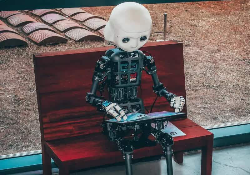Yahoo Japan forces all employees to use AI, aims to "double" productivity by 2028