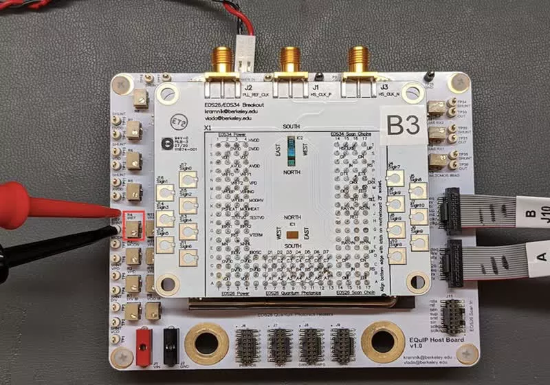 Researchers build first chip combining electronics, photonics, and quantum light