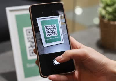 mystery fbi qr code packages scam