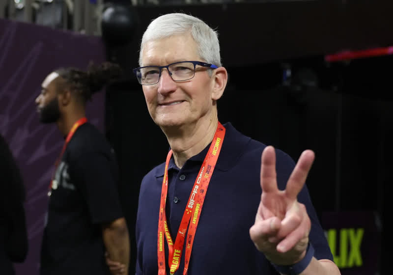 Tim Cook says AI is now Apple's top priority, "bigger than the internet"