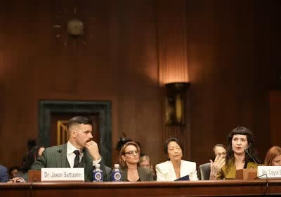 whistleblowers senate meta safety vr minor