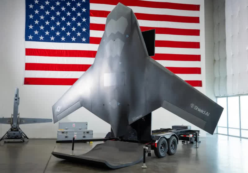 This new AI fighter jet doesn't need pilots, runways, or GPS