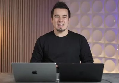 youtuber m5 macbook pro apple ssd youtube benchmark tested apple m5 with video