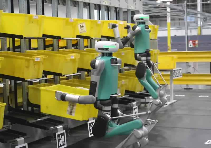 AI has read everything on the internet, now it's watching how we live to train robots