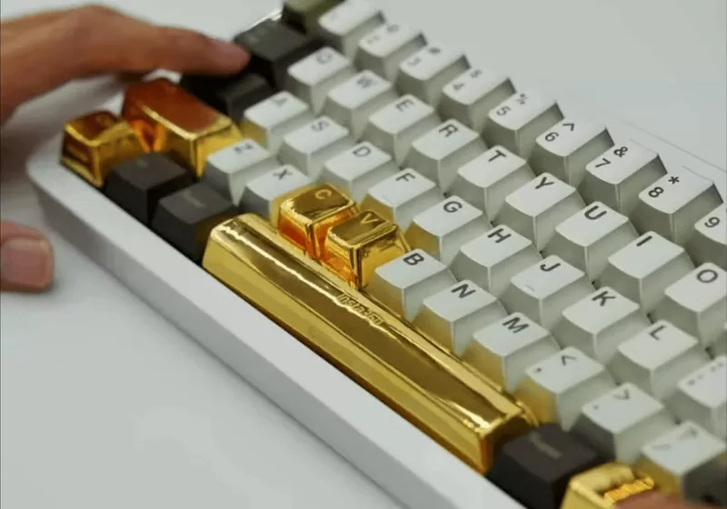 This camera company rewards employees with solid gold keycaps worth up to $45,000