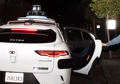 waymo san francisco outage people