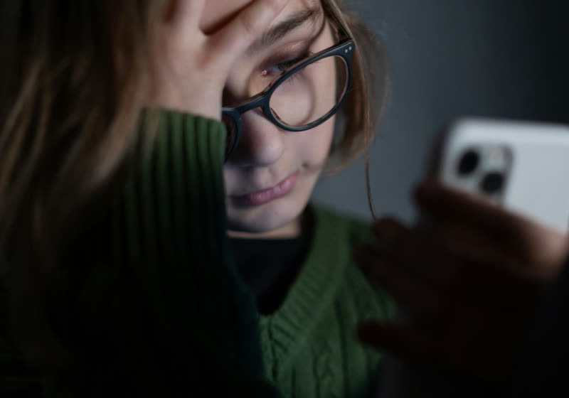 New York wants social media to carry tobacco-style health warnings