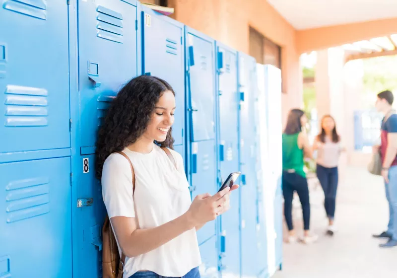 As New Jersey enacts cellphone ban in schools, survey shows what teens actually think