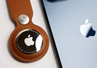 apple airtag-sized wearables ai pin devices