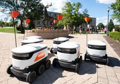 delivery america attack robots food uber