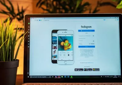 oxide 1hz laptop display refresh rate power consumption lg south korea