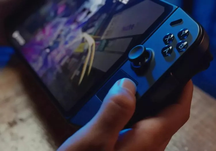 handheld gaming holy grail fsr int8 xefg xell hardware gpu lenovo handheld frame generation upscaling dlss amd ryzen pc gaming