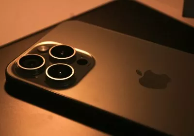 apple samsung dominate global -selling smartphone list top share iphone android sales phones