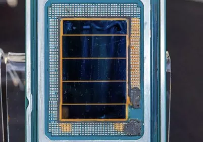 intel xeon chip features servers data center diamond rapids clearwater forest