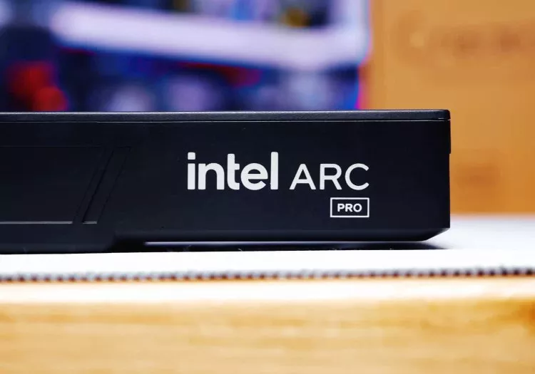 Intel Arc Pro B70 Tested: The Gaming GPU Intel Never Released