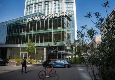 bending spoons internet aol evernote ipo vimeo