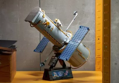 lego hubble toys hubble space telescope