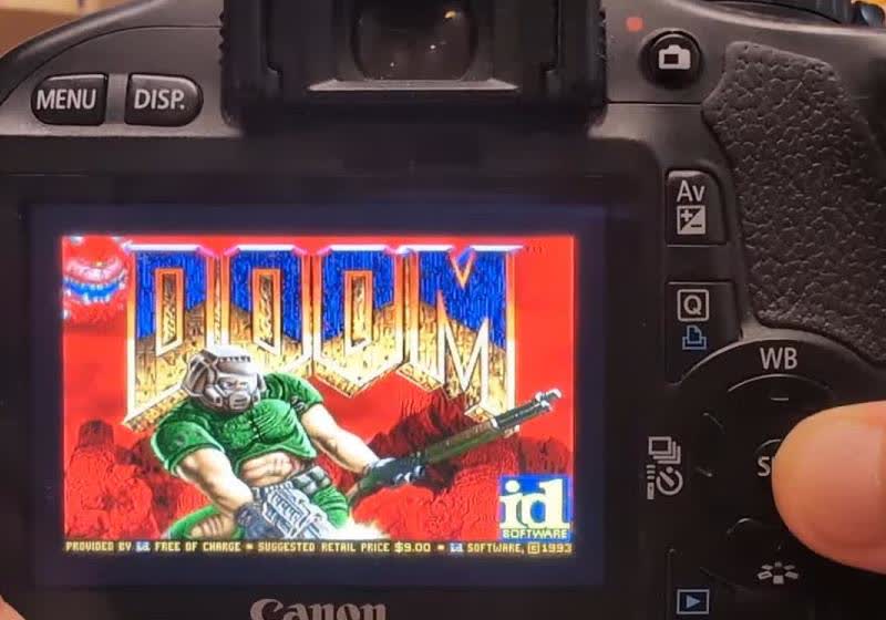Doom Runs on Canon DSLR