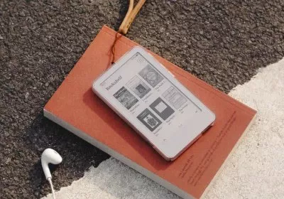 e-reader boox handheld